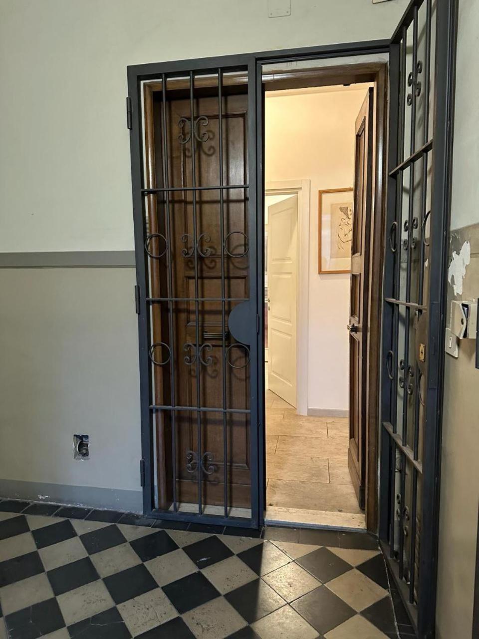 Apartment De' Servi Al Duomo - A Hidden Nest In Downtown *